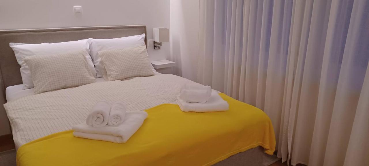 Studio Apartman Four Pearls คาร์โลวัตส์ ภายนอก รูปภาพ
