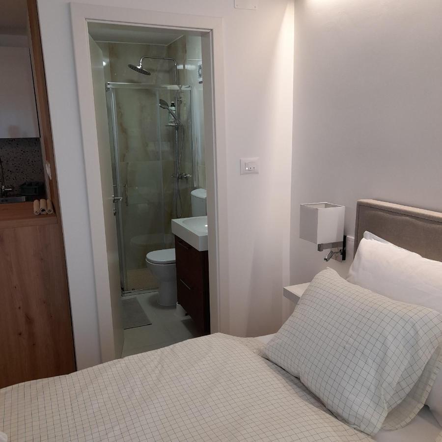 Studio Apartman Four Pearls คาร์โลวัตส์ ภายนอก รูปภาพ